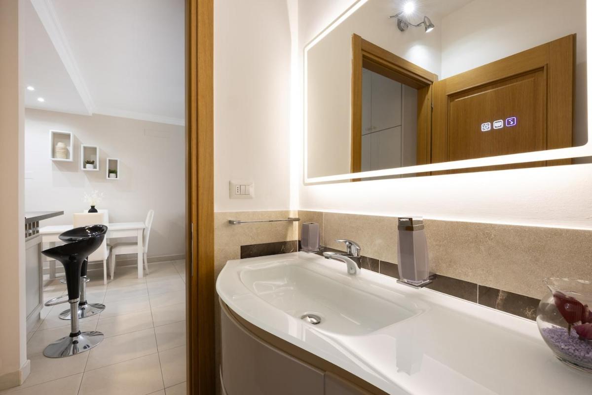 Apartment La Casa Di Nonna Ester Rome